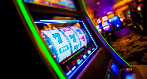 A Beginner's Guide to Casino Slot Machines by Gambino Slots